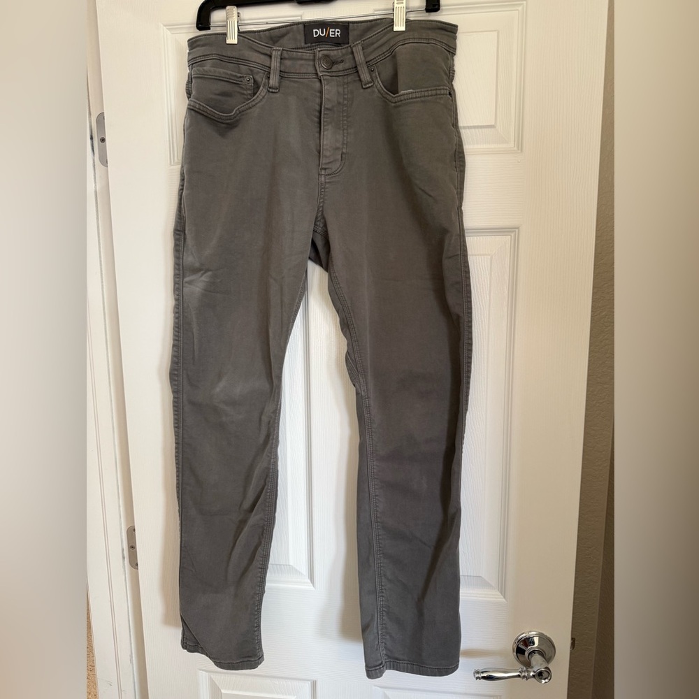 DU/ER Men’s Relaxed Taper fit.  32x30